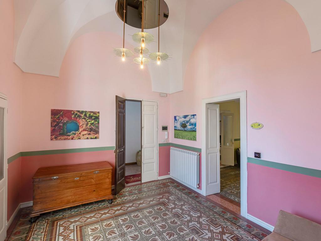 La Naca Della Taranta B&B Галатина Экстерьер фото